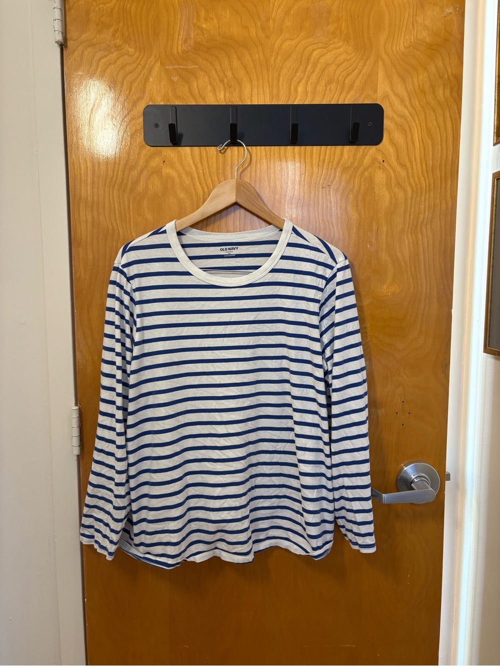 Old Navy White and Navy Striped Long Sleeve Tee
